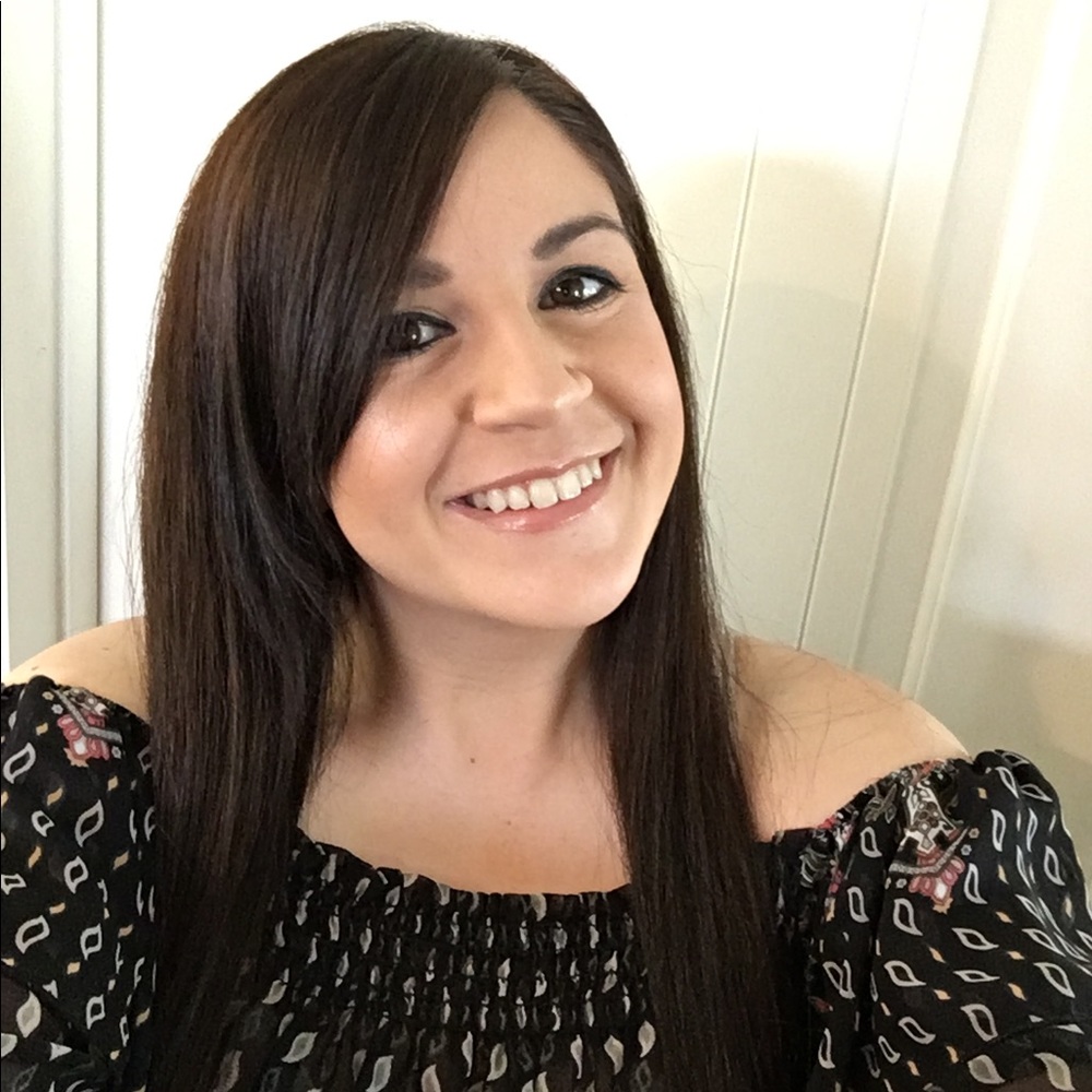 Meet your Posher, Chrystal